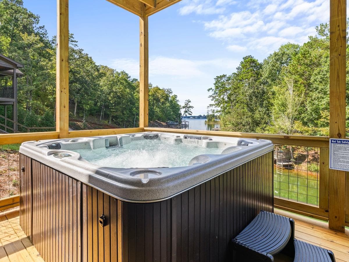 A 7 person hot tub is located on the lower deck perfectly situated to view the water or the big screen TV in the basement. Connect to our outdoor speakers and relax in the tub. 